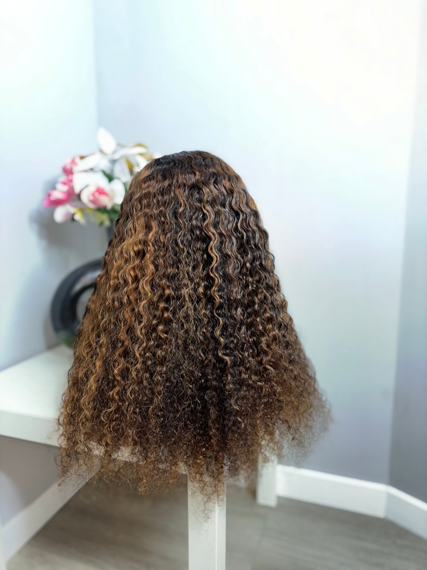 22" Deep Curly Glueless Highlighted Wig
