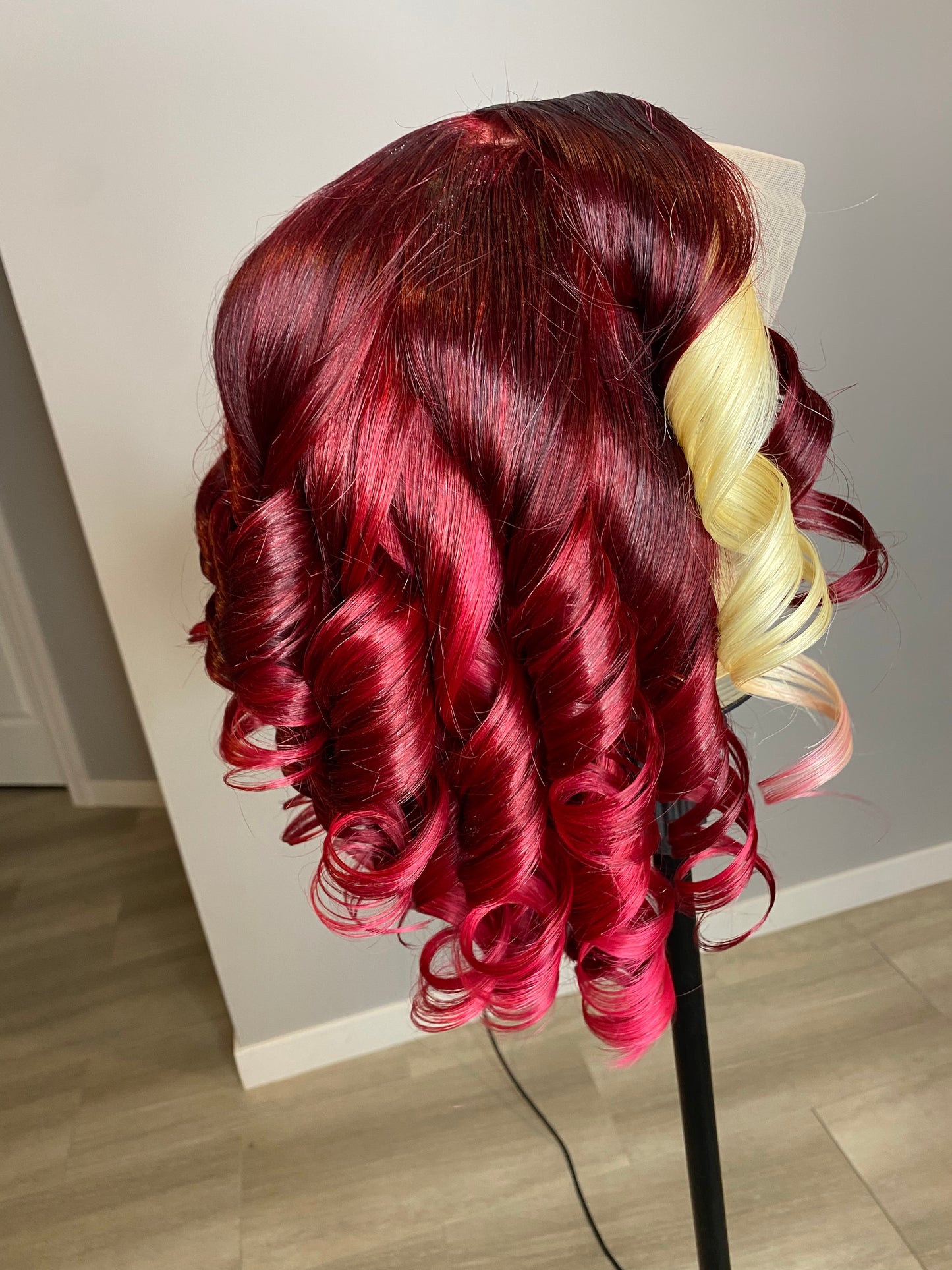 Burgundy/Blonde Chucks Wig