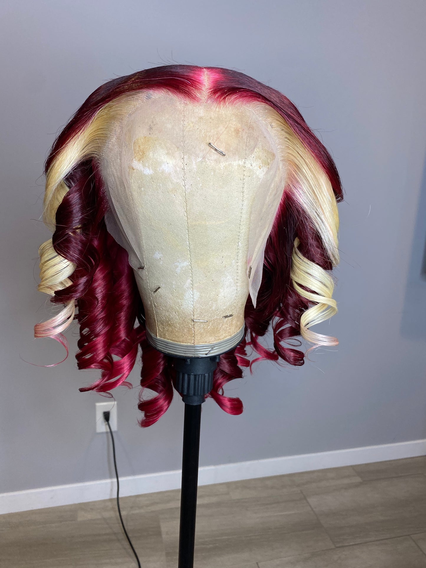 Burgundy/Blonde Chucks Wig